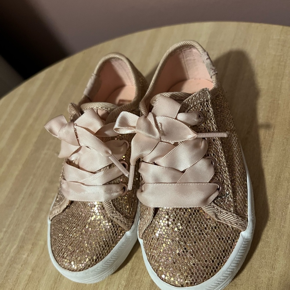 Keds Infant Kickstart Crib Celebrations
- Rose Gold - Picture 8 of 9